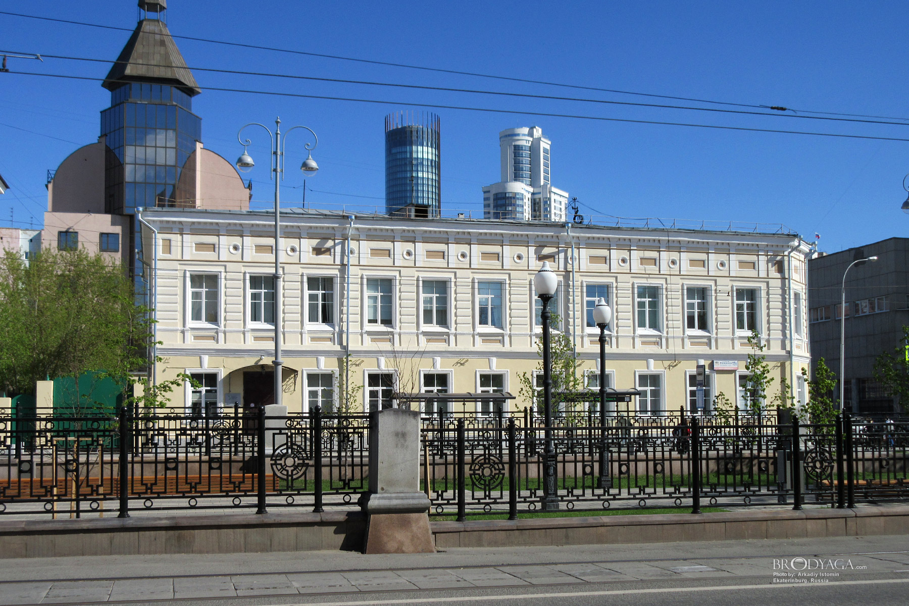 Комплекс Алексеевского реального училища (учебный корпус), Ленина 13б, Екатеринбург (Ekaterinburg)